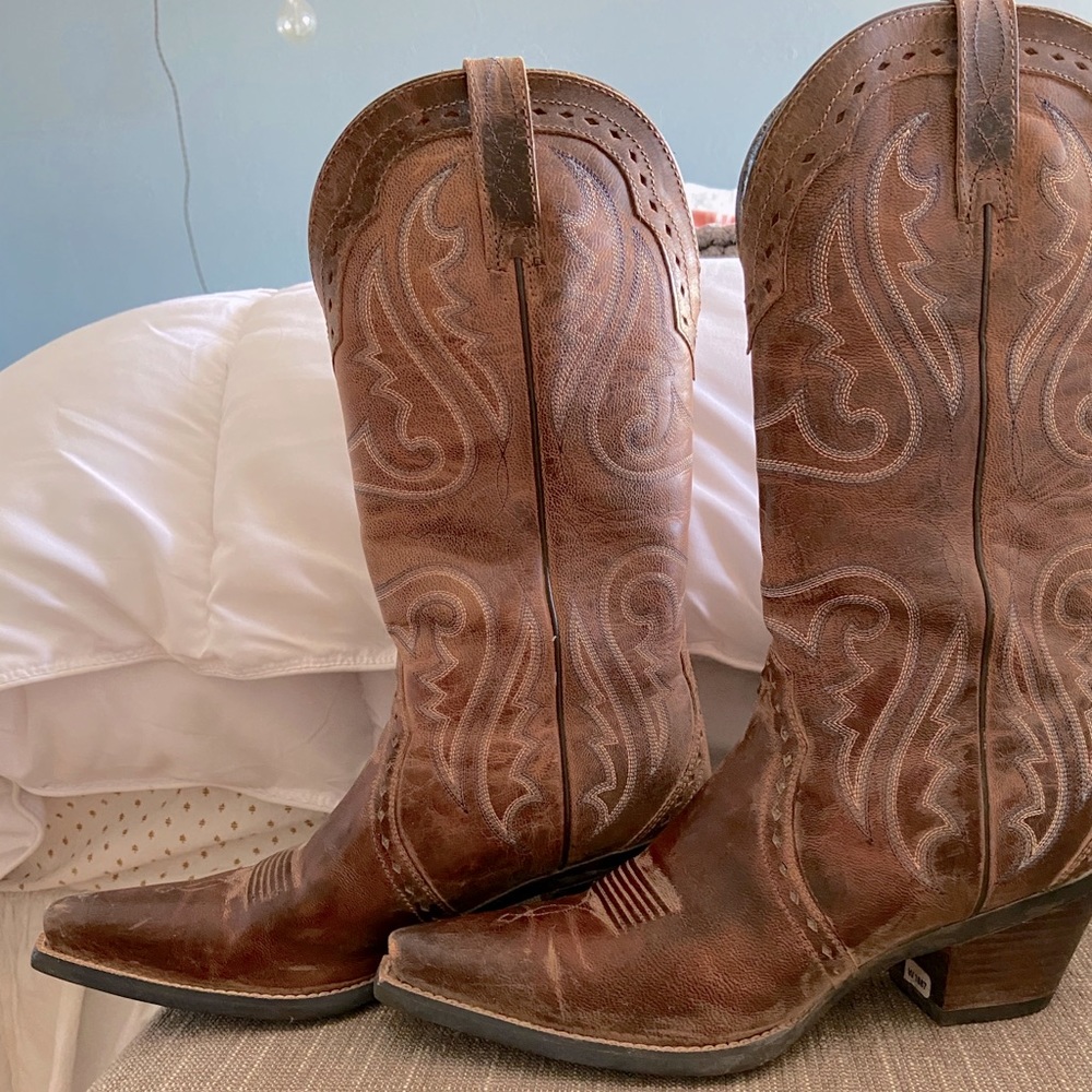 Ariat Women’s Cowgirl Boots